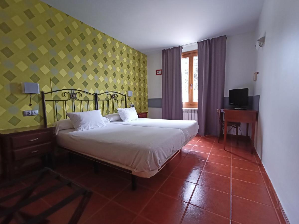 Hotel Rural Cuartamenteru Poo De Llanes Εξωτερικό φωτογραφία