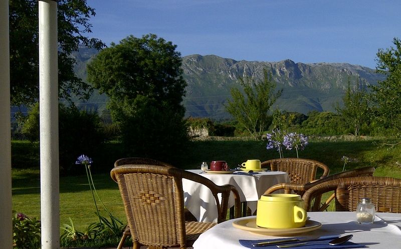 Hotel Rural Cuartamenteru Poo De Llanes Εξωτερικό φωτογραφία
